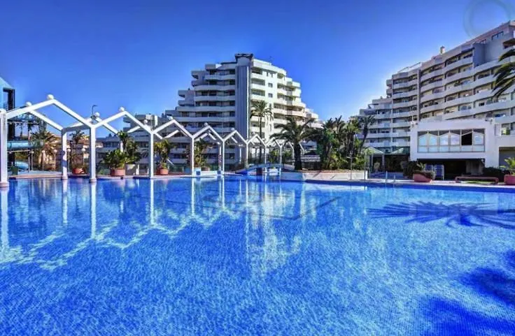 Benal Beach Suite, Parque Acuatico Y Vistas Al Mar Benalmádena Appartement