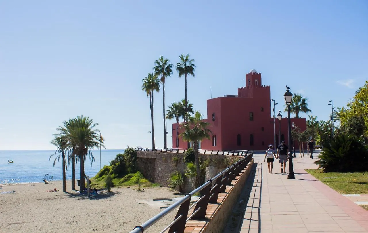 Benal beach suite, estudio con parque acuático y vistas al mar. Benalmádena Apartamento